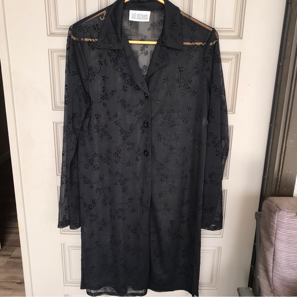 Jodi Michaels Long Lace Cardigan SzM Collar  3 Button Closure Knee Length